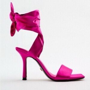 Zara fuchsia hot pink satin ankle-tie heeled sandals square toe Sz 40 open toe